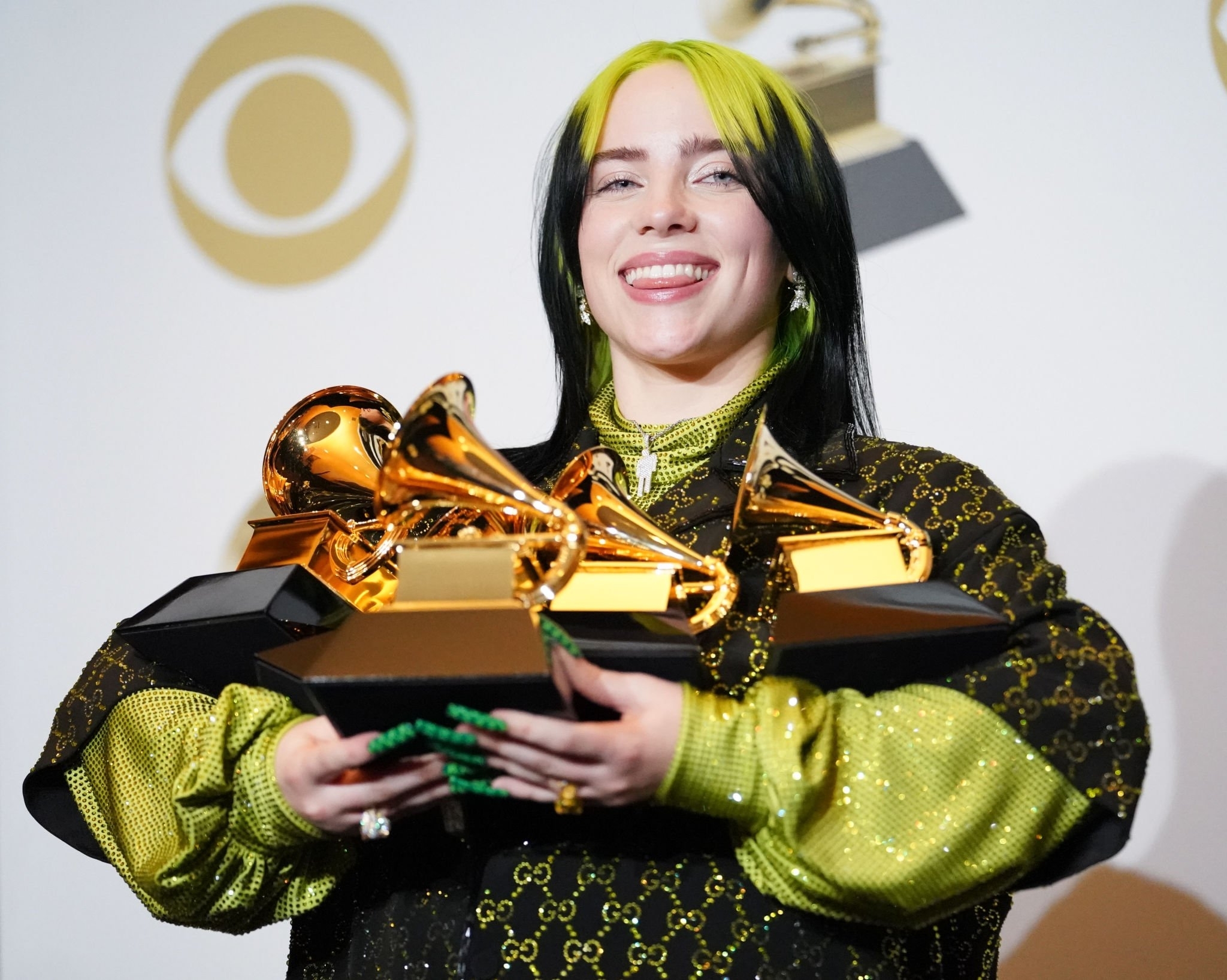 Billie Eilish. Amazing music career - Fame Media Blog