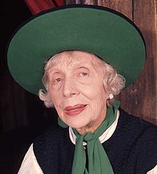 Picture of Edith Evans